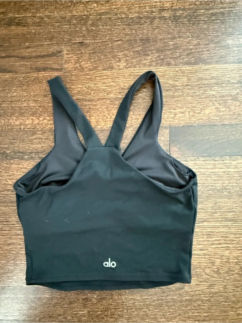 ALO Yoga Black V‑Neck Racerback Crop Top